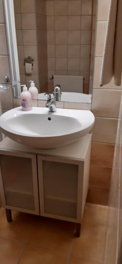 Lilla Wellnessapartman Zalakaros Zewnętrze zdjęcie