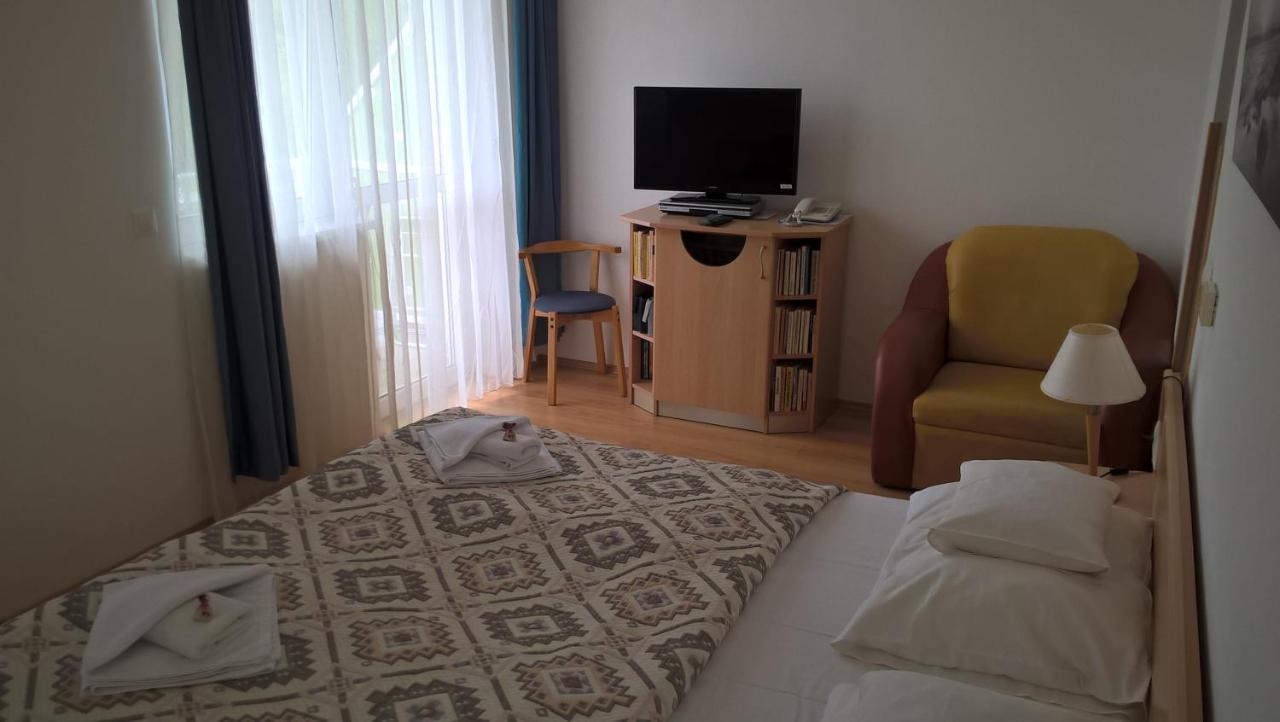 Lilla Wellnessapartman Zalakaros Zewnętrze zdjęcie