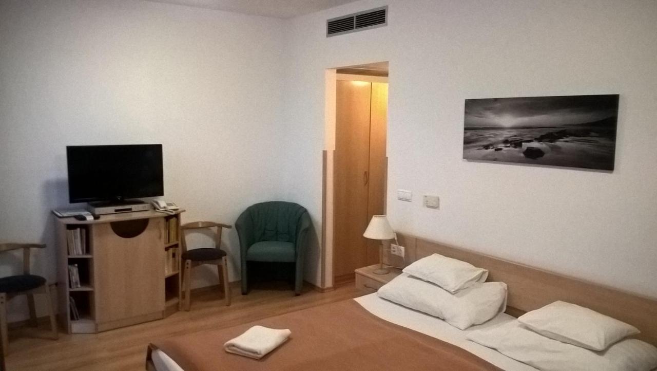 Lilla Wellnessapartman Zalakaros Zewnętrze zdjęcie